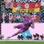 DE LAS CRÍTICAS A LA GLORIA🇵🇾🧤: ORLANDO GILL, EL ARQUERO QUE CALLÓ A TODOS CON SUS ATAJADAS